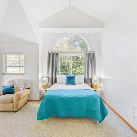 Cannon Beach Vibes, Steps To The Beach,Wifi,3 Full Bedroom En Suites With 3 Fireplaces,Near Downtown ภายนอก รูปภาพ